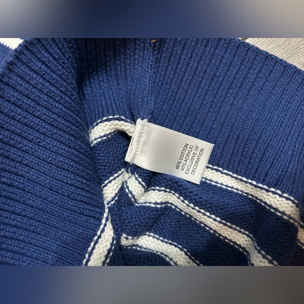 Kerri Rosenthal “Sunshine is a frame
Of Mind” striped button sleeve Sweater - Picture 5 of 7